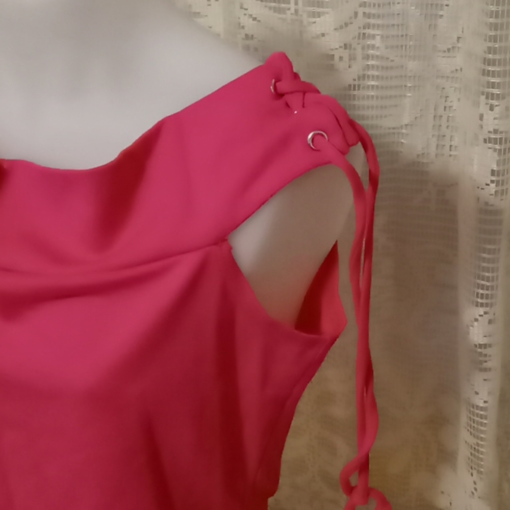 Crop top - Picture 2 of 3